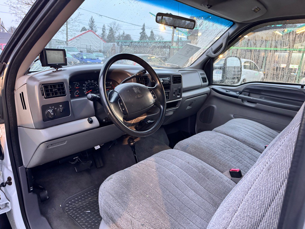 1999 Ford F-250 Image 8