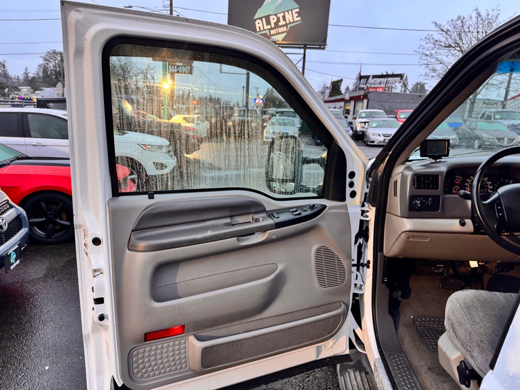 1999 Ford F-250 Image 9