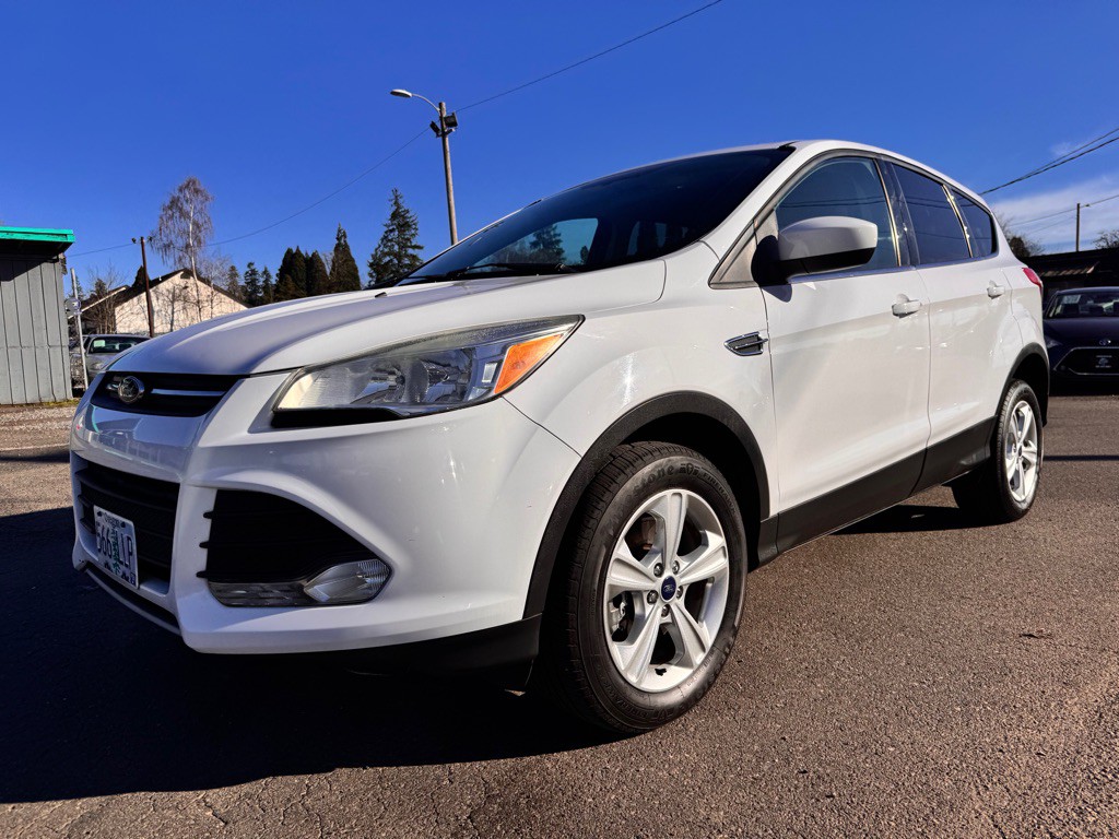 2016 Ford Escape Image 1