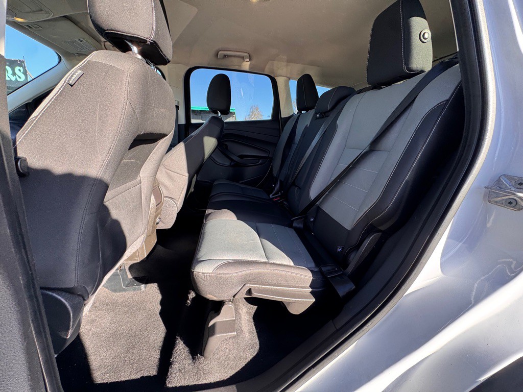 2016 Ford Escape Image 11