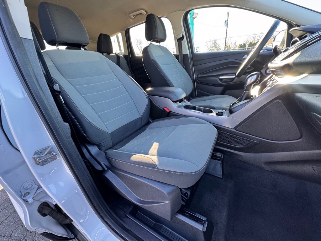 2016 Ford Escape Image 14