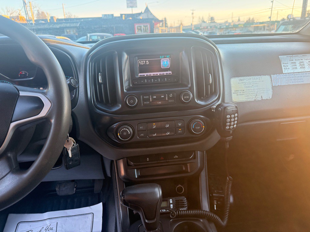 2015 Chevrolet Colorado Image 11
