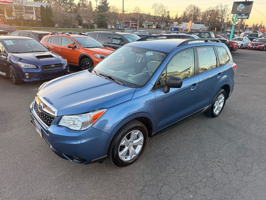 2015 Subaru Forester Image 2