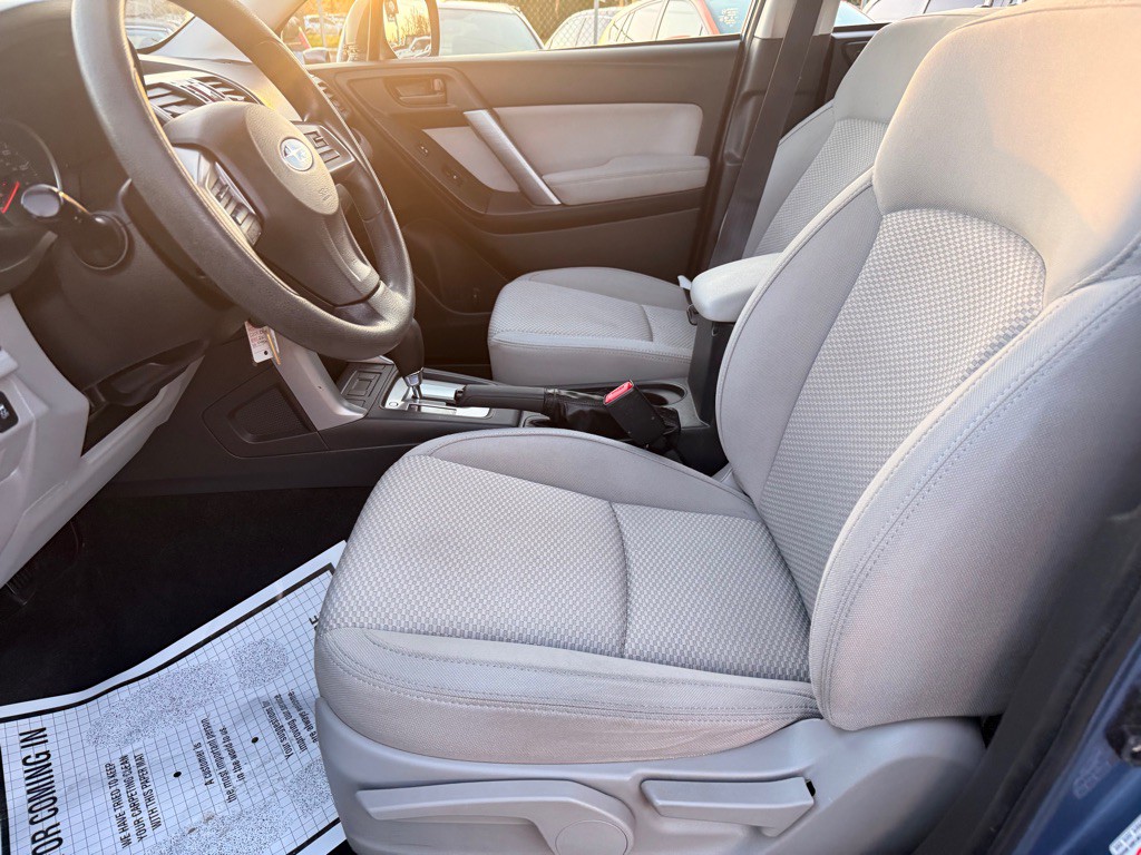 2015 Subaru Forester Image 10