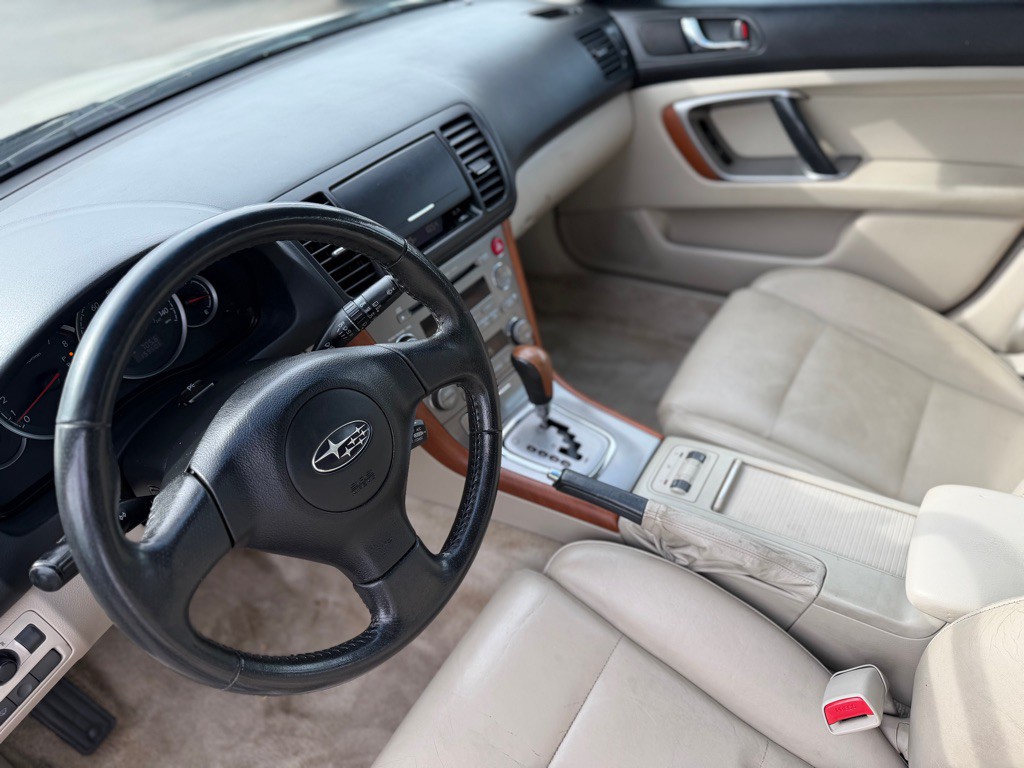 2006 Subaru Legacy Image 6