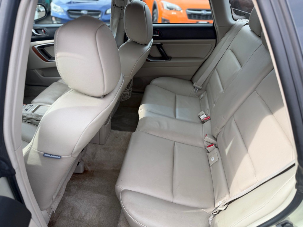 2006 Subaru Legacy Image 7