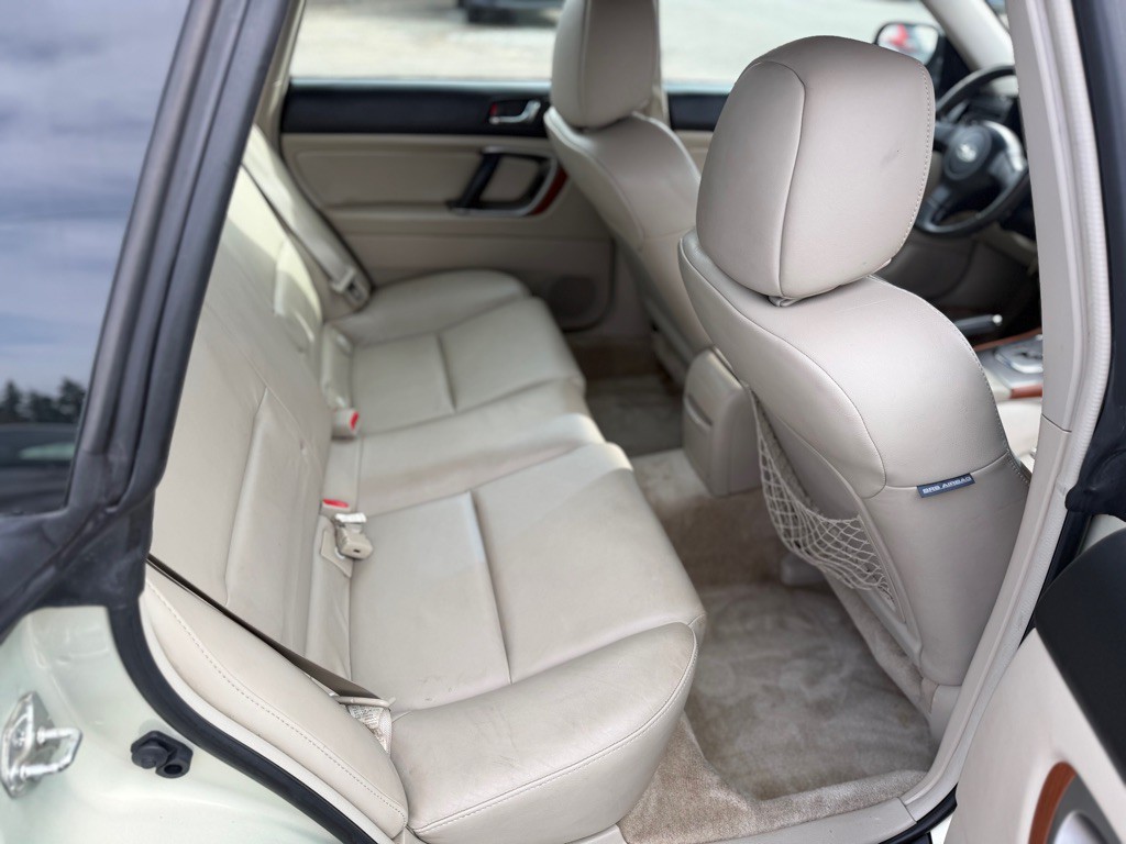 2006 Subaru Legacy Image 9