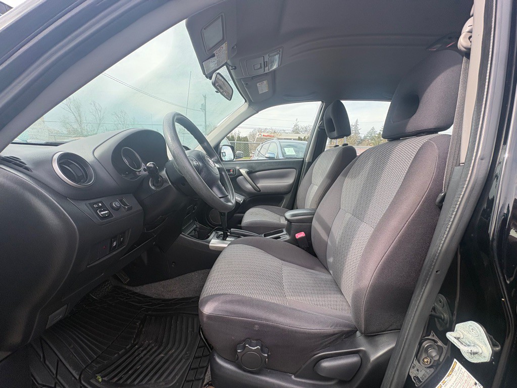 2004 Toyota Rav4 Image 7