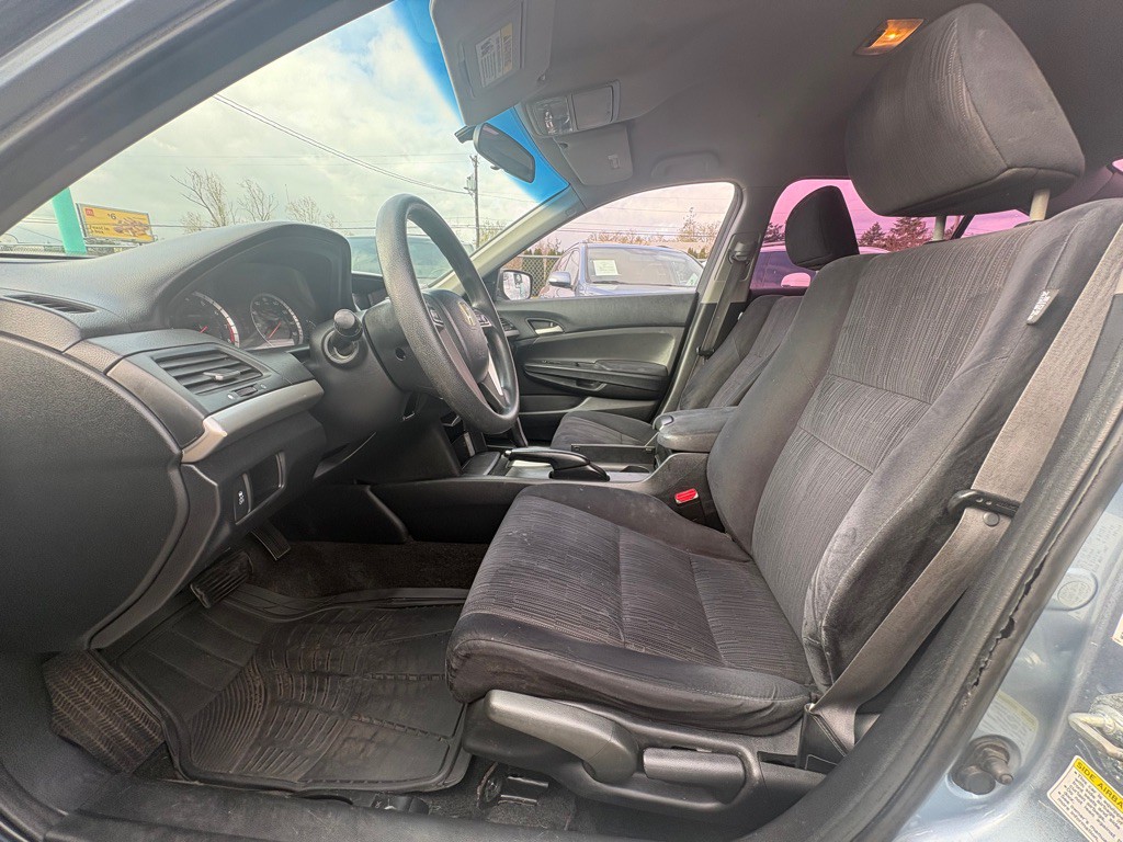 2011 Honda Accord Image 7