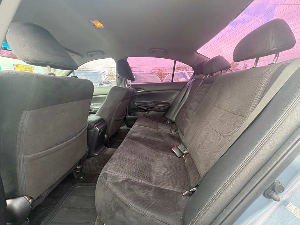 2011 Honda Accord Image 8