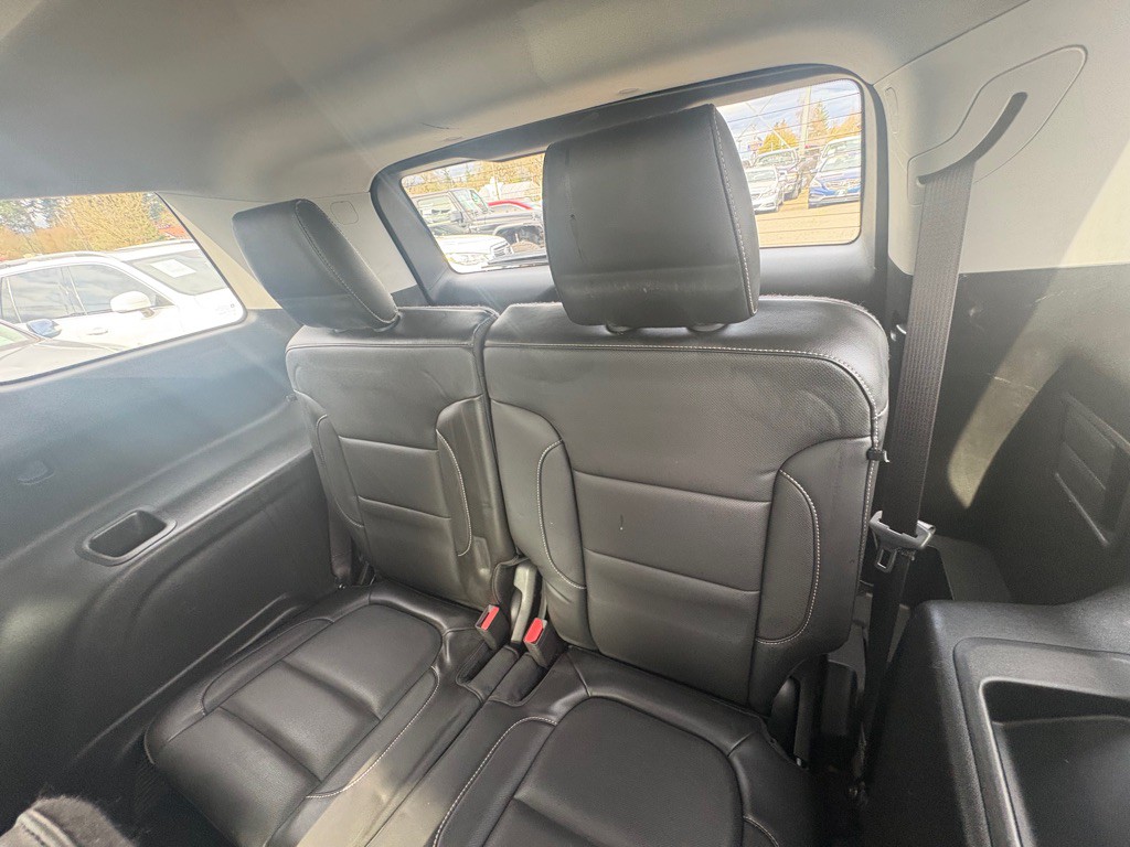 2017 GMC Acadia Image 9