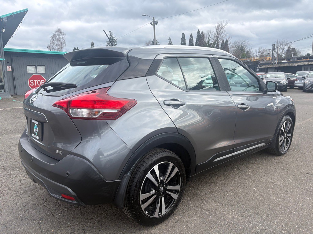 2020 Nissan Kicks Image 4