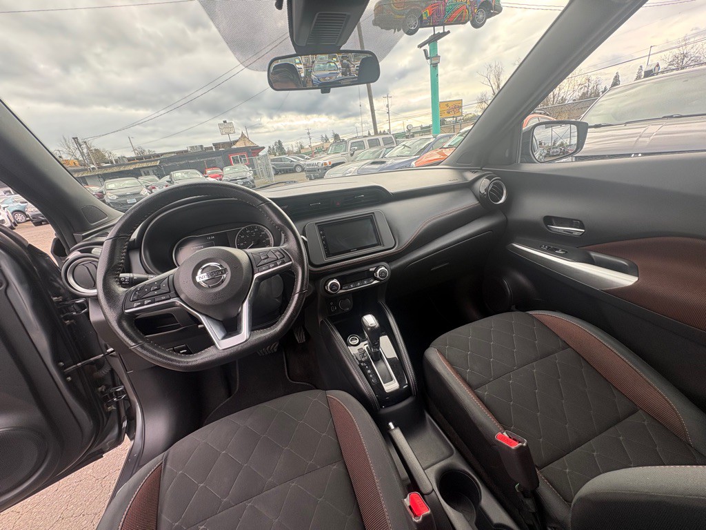 2020 Nissan Kicks Image 9
