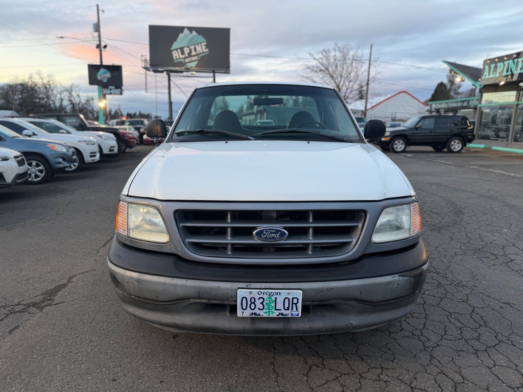 2002 Ford F-150 Image 2