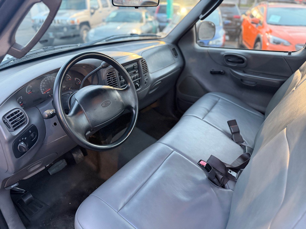 2002 Ford F-150 Image 7