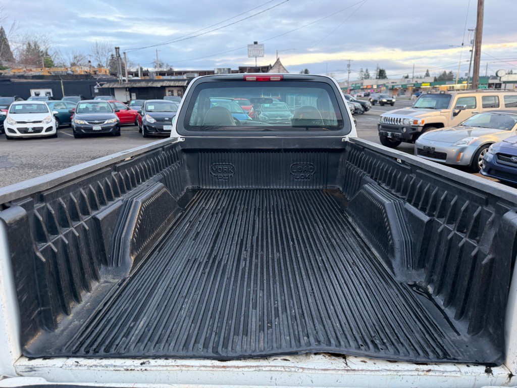 2002 Ford F-150 Image 9