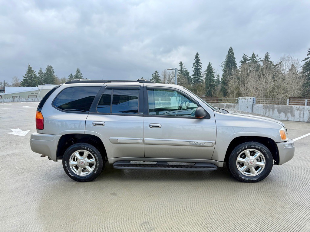 2002 GMC Envoy Image 6