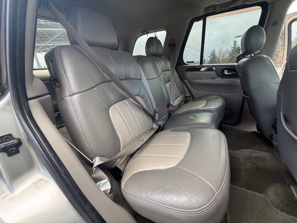 2002 GMC Envoy Image 14