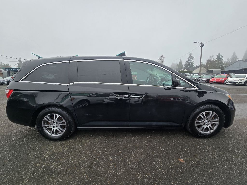 2013 Honda Odyssey Image 6