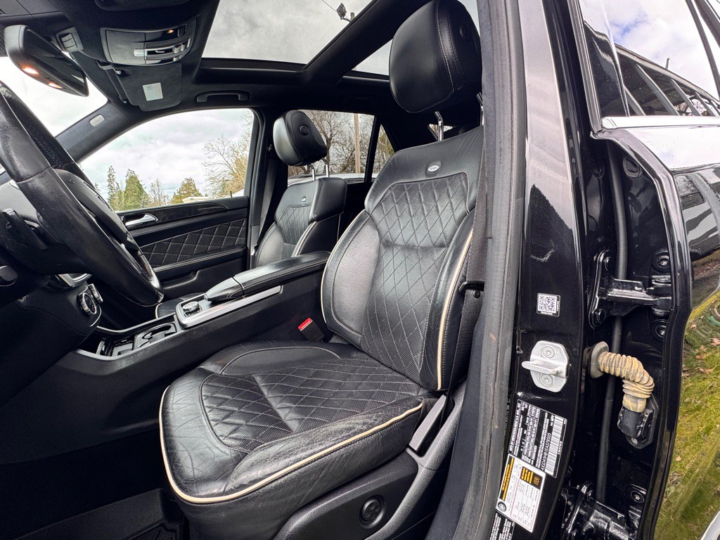 2014 Mercedes-Benz M-Class Image 8