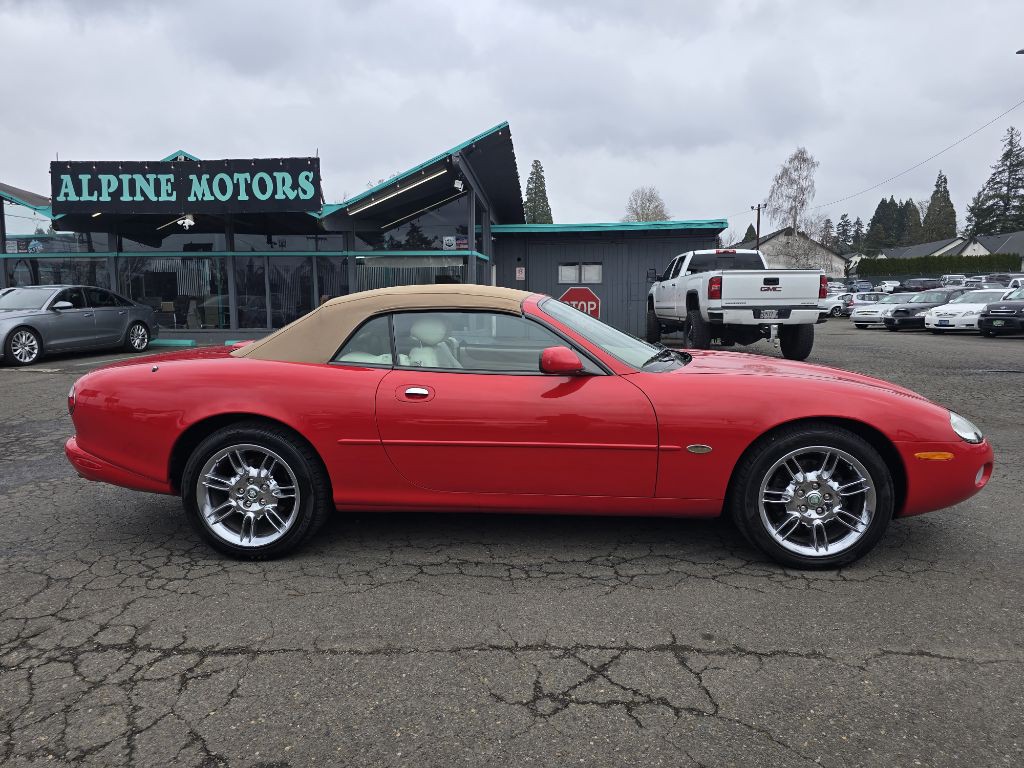 2001 Jaguar XK-Series Image 6