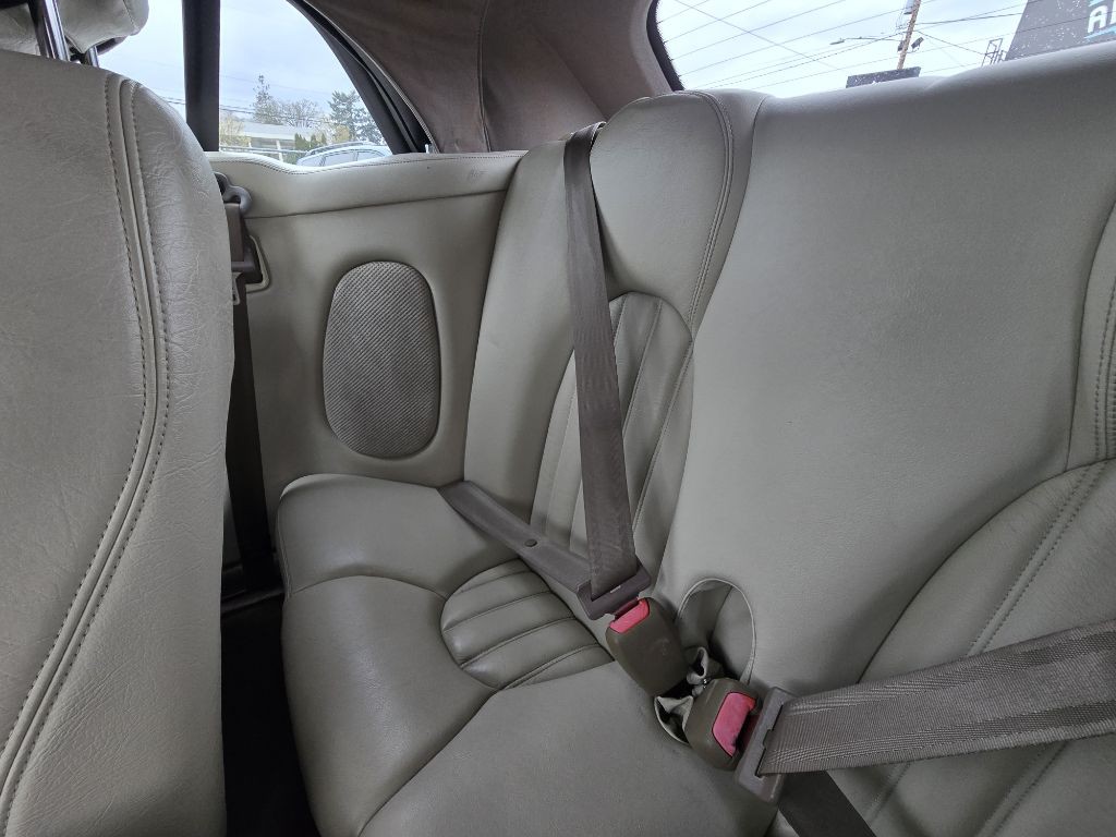 2001 Jaguar XK-Series Image 13