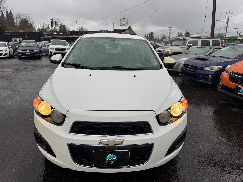 2015 Chevrolet Sonic Image 7