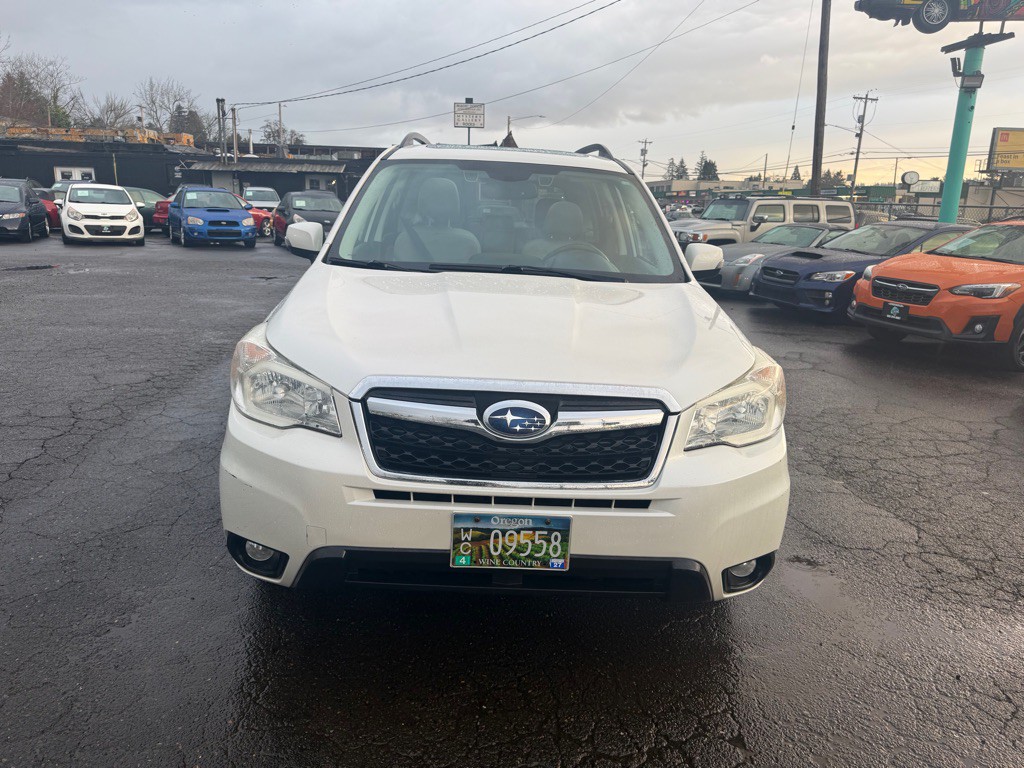 2014 Subaru Forester Image 8