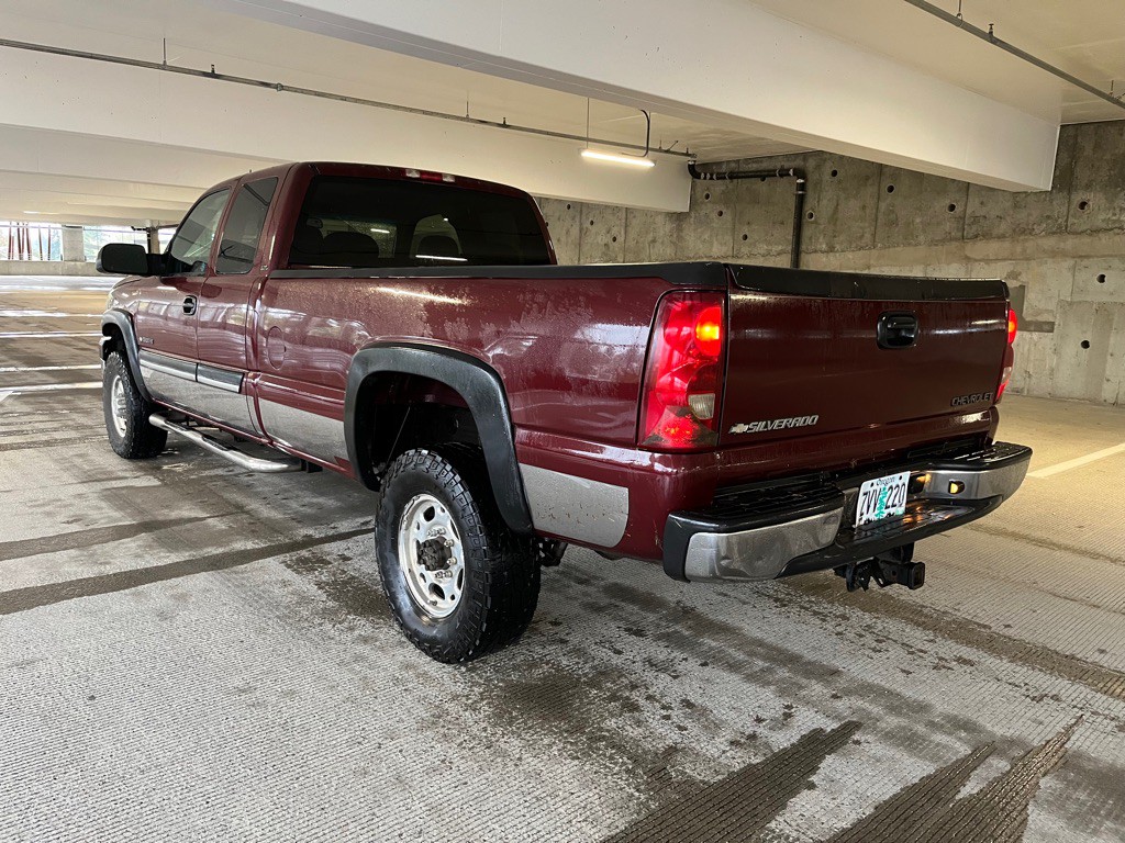 2003 Chevrolet Silverado 1500 Image 3