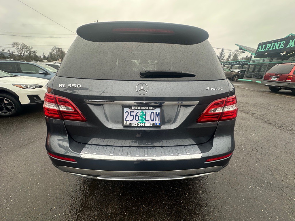 2012 Mercedes-Benz M-Class Image 6