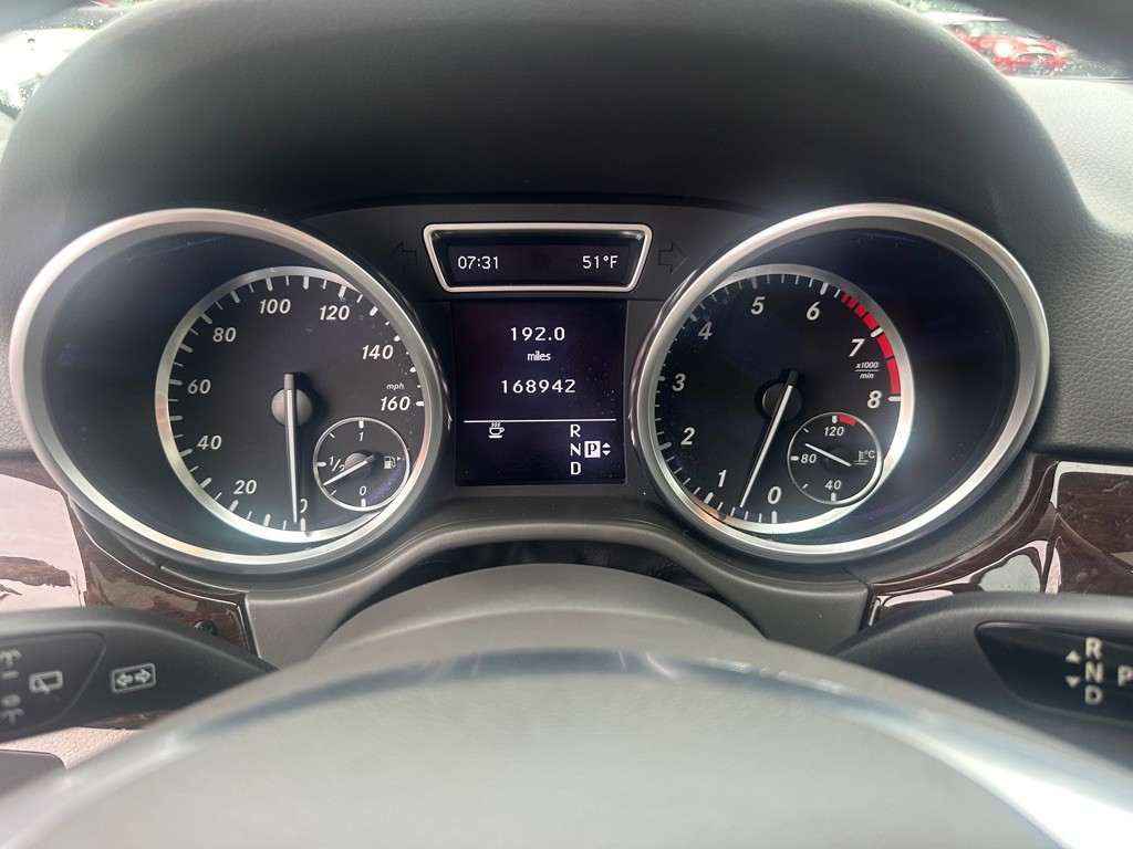 2012 Mercedes-Benz M-Class Image 14