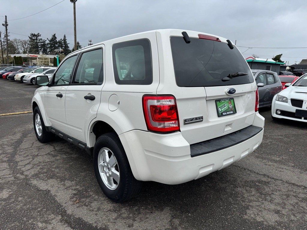 2012 Ford Escape Image 3
