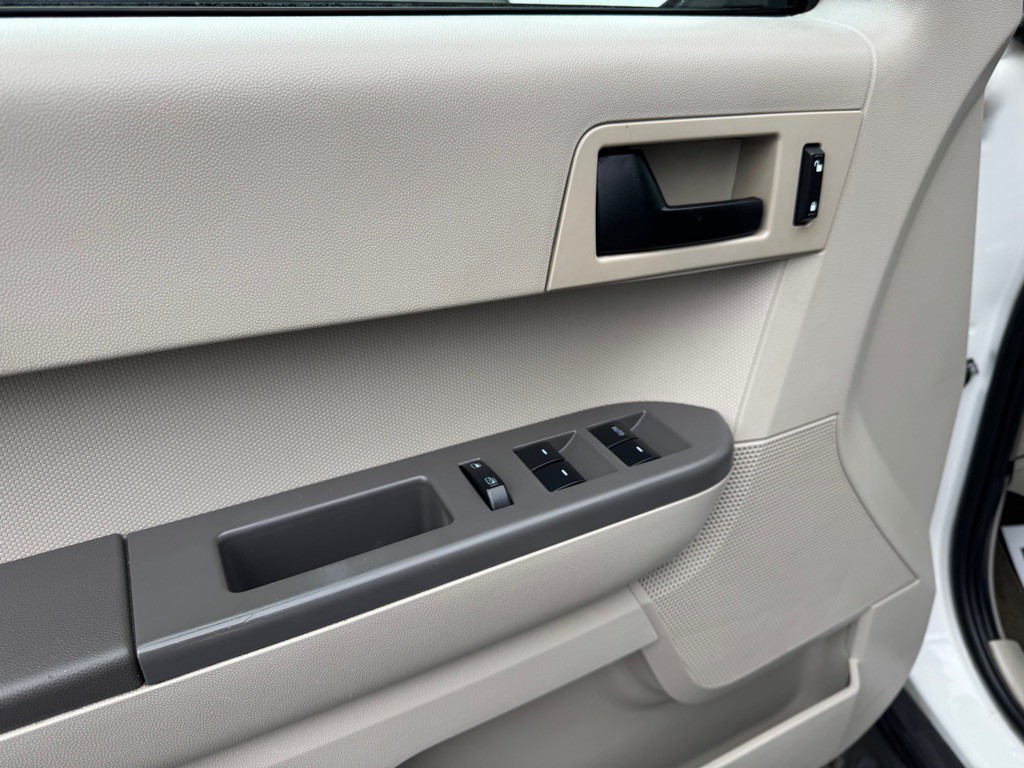 2012 Ford Escape Image 14