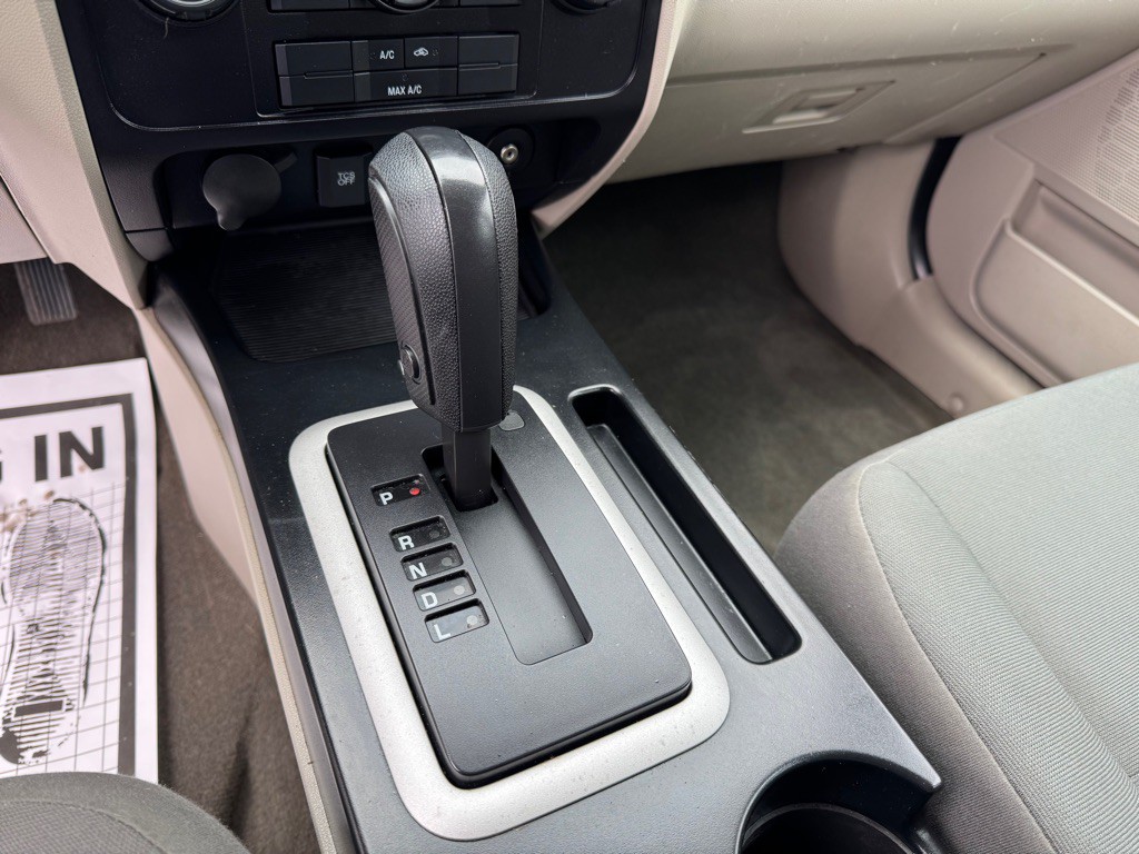 2012 Ford Escape Image 19