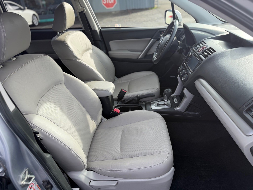 2014 Subaru Forester Image 15