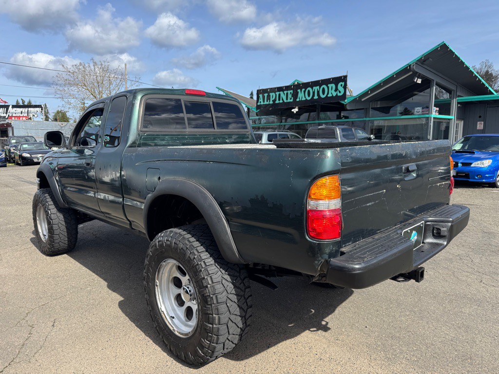 2001 Toyota Tacoma Image 3