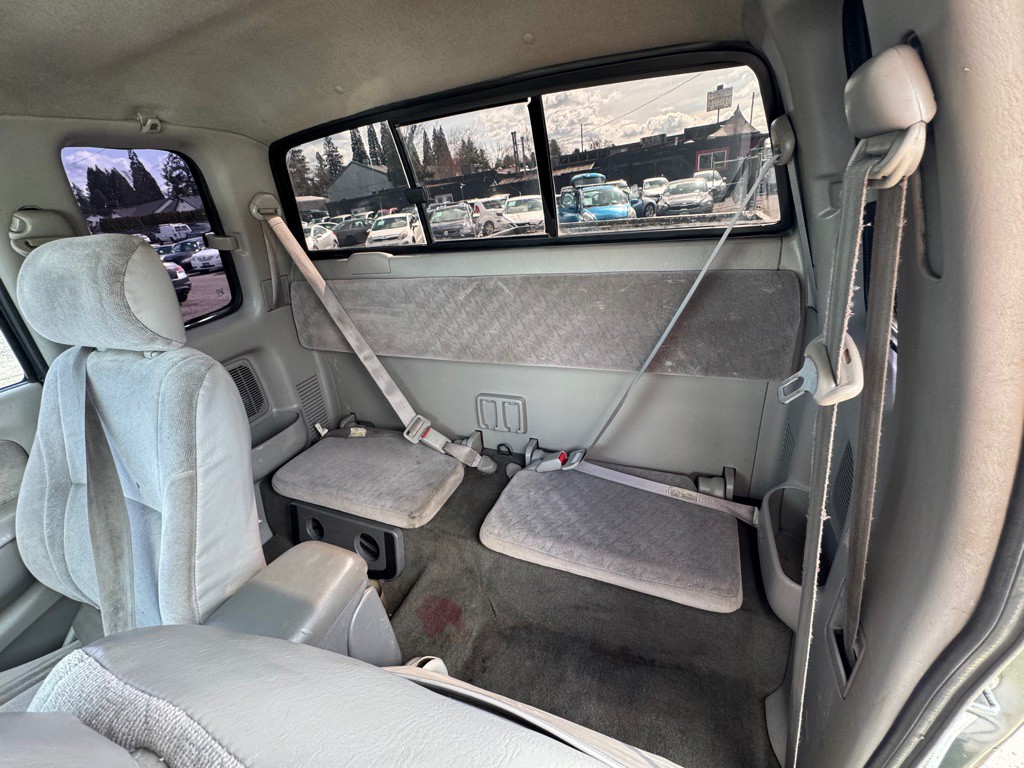 2001 Toyota Tacoma Image 11