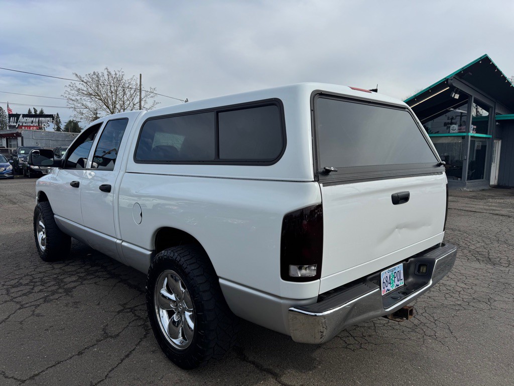 2004 Dodge Ram 1500 Image 3