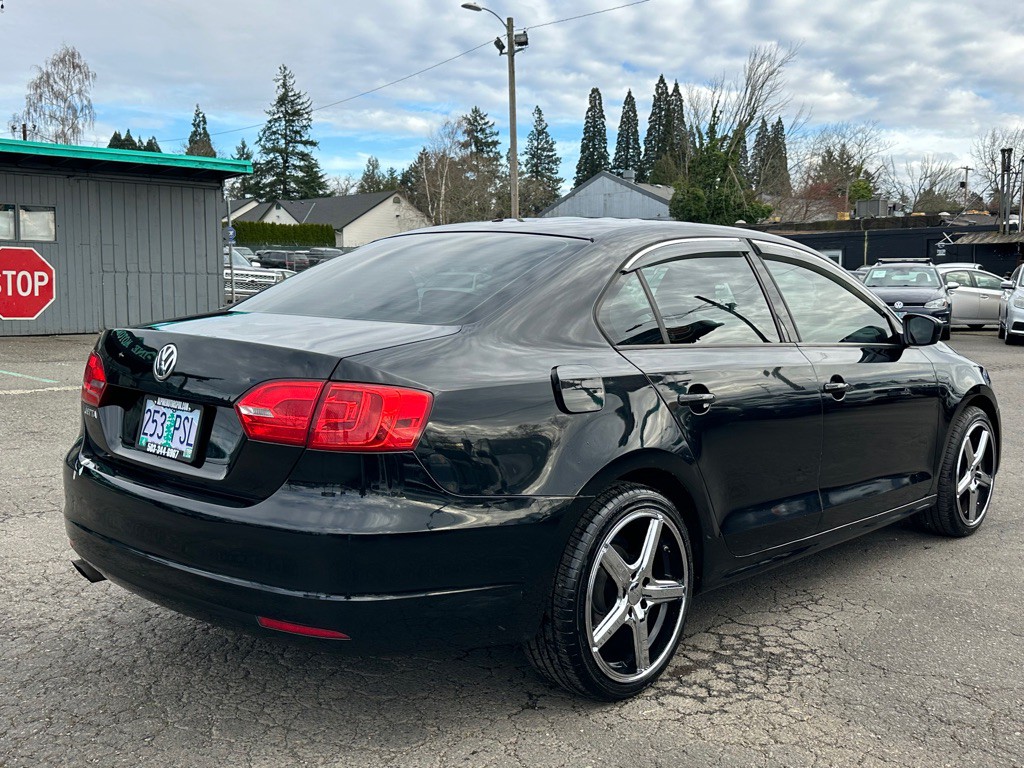 2014 Volkswagen Jetta Image 4