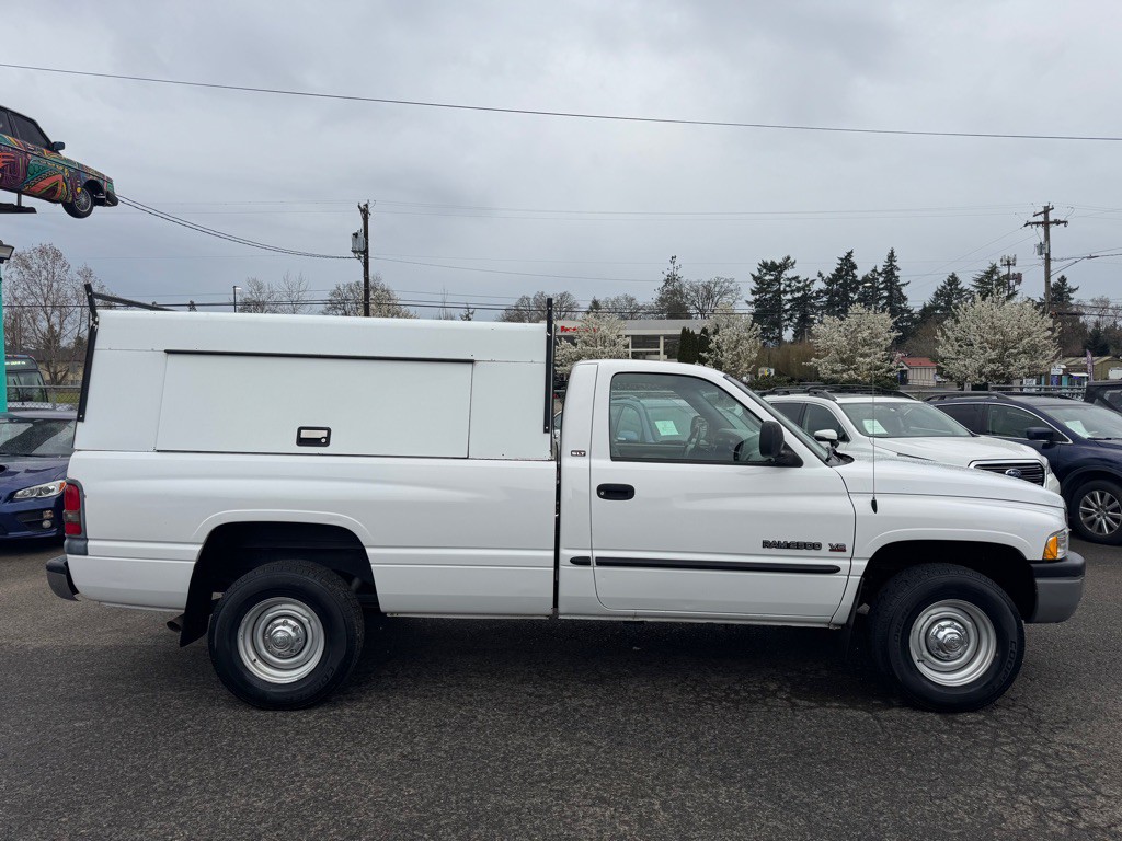 2001 Dodge Ram 2500 Image 5