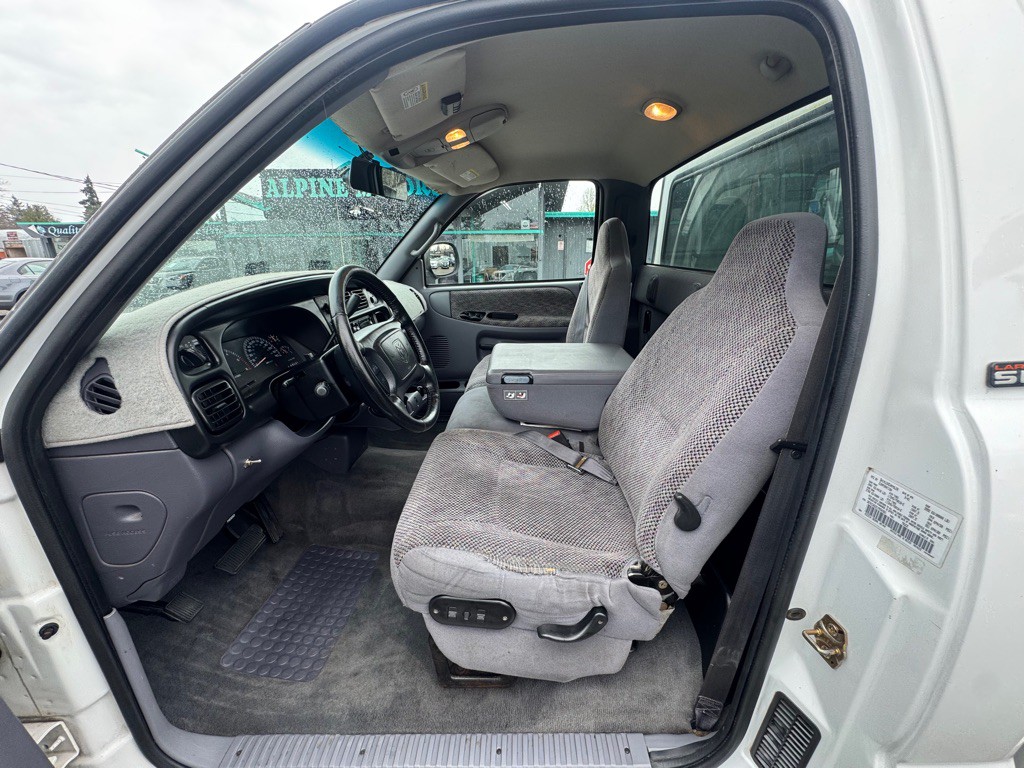 2001 Dodge Ram 2500 Image 9