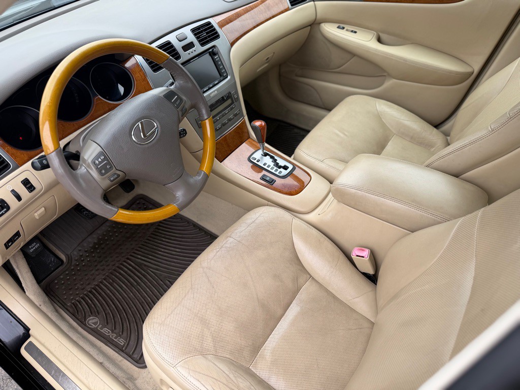 2006 Lexus ES Image 8