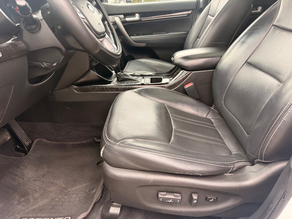 2015 Kia Sorento Image 11