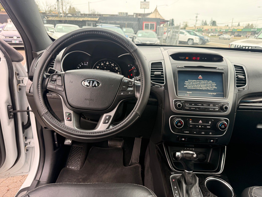 2015 Kia Sorento Image 14