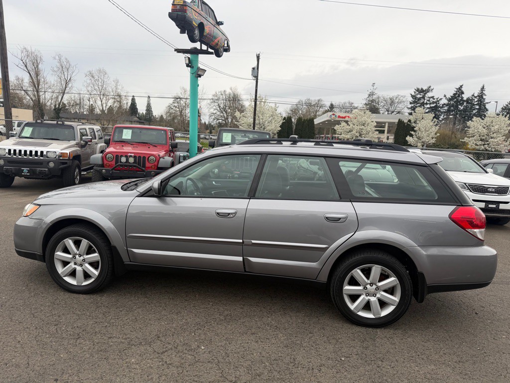 2008 Subaru Outback Image 6