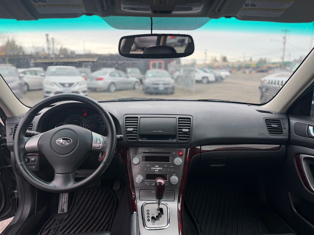 2008 Subaru Outback Image 9