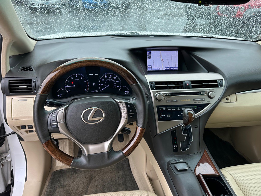 2013 Lexus RX Image 9
