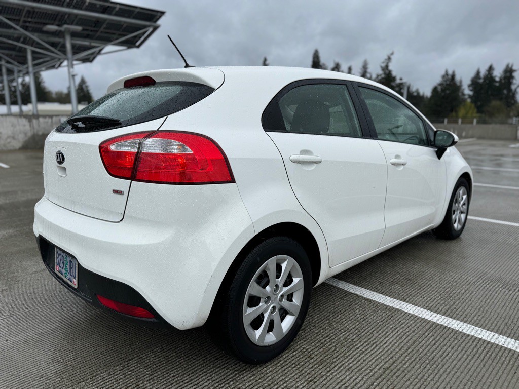2013 Kia Rio Image 4
