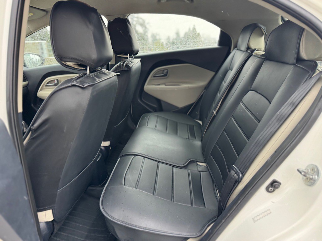 2013 Kia Rio Image 8