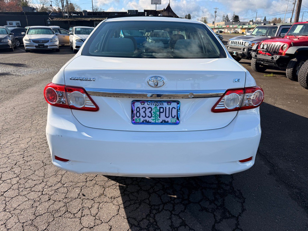 2011 Toyota Corolla Image 6